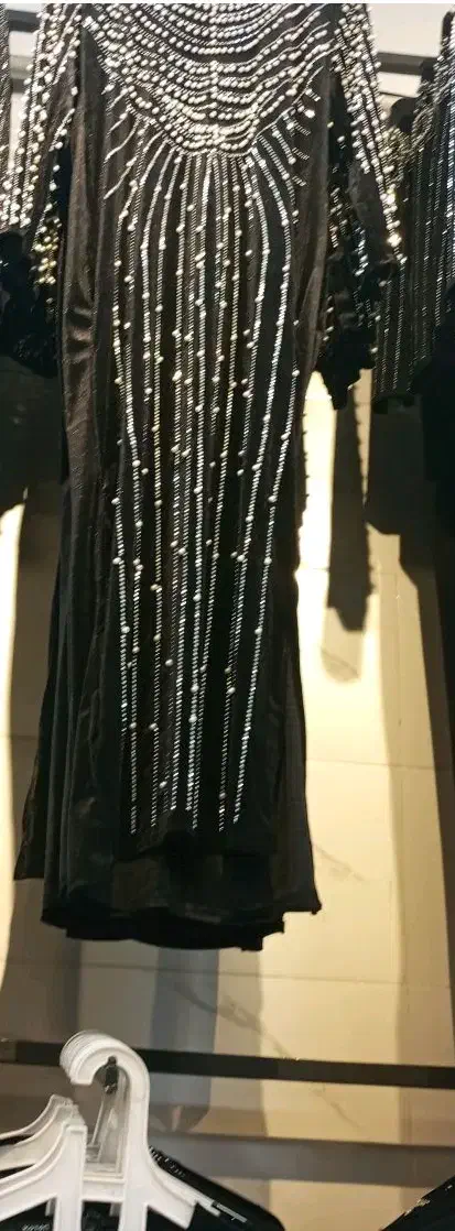 لباس مجلسی|لباس|اهر, |دیوار