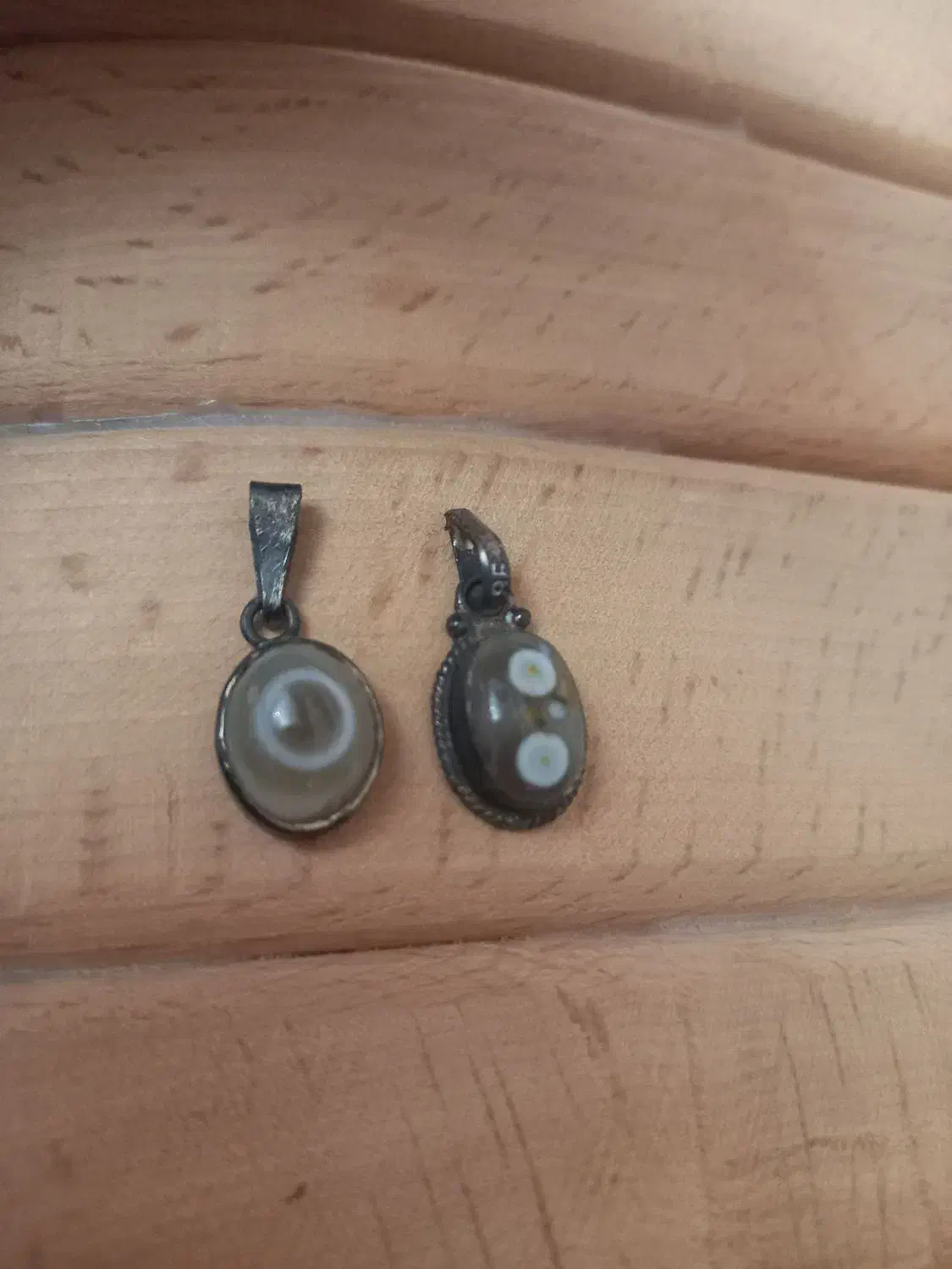 بابا قوری بکر|جواهرات|قزوین, |دیوار