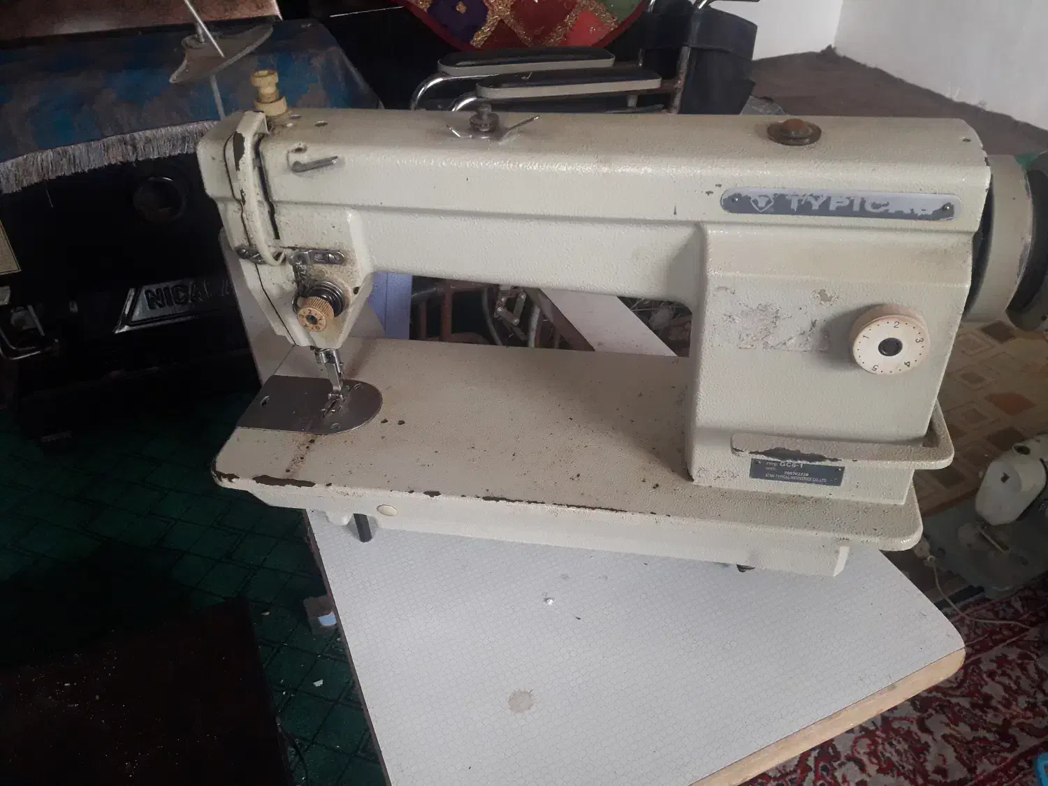 چرخ خیاطی صنعتی|چرخ خیاطی و ریسندگی|رشت, حومه رشت|دیوار