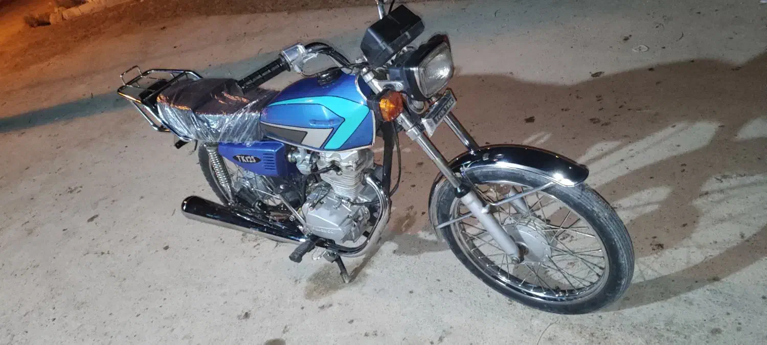 موتور پارکینگی|موتورسیکلت|چمران, |دیوار