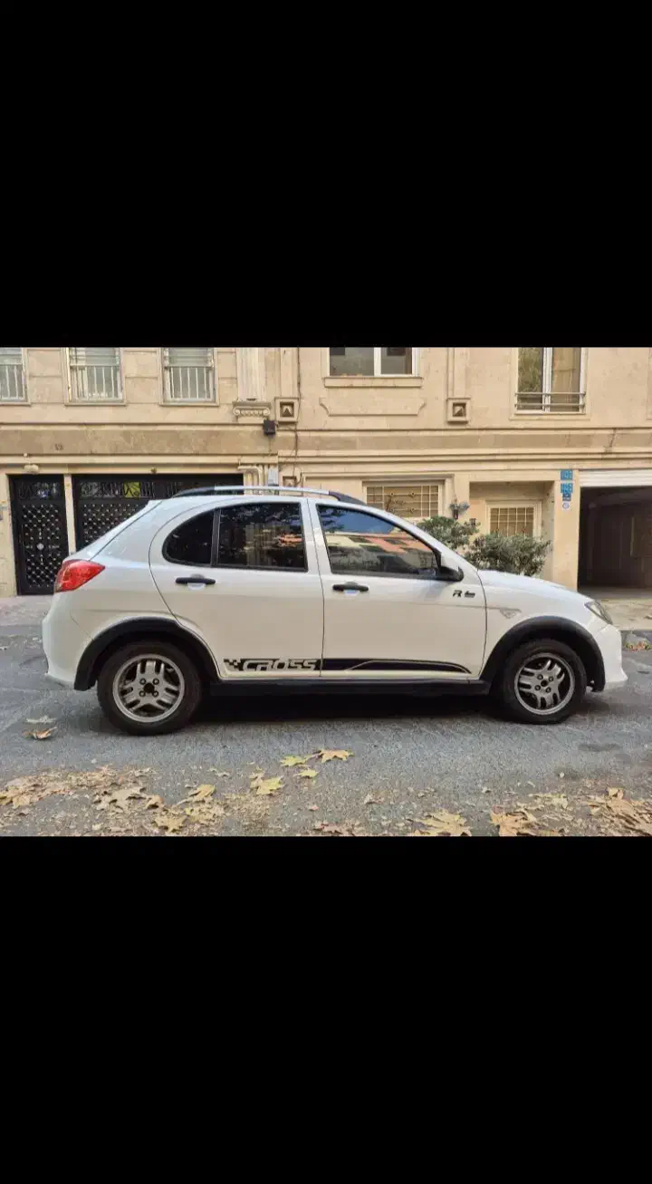 کارمندی سفید مشکی|خودرو سواری و وانت|بم, |دیوار