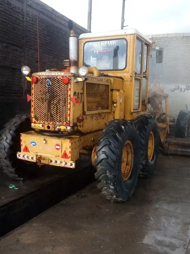گریدر 12F|خودرو سنگین|تهران, شهرک صادقیه|دیوار