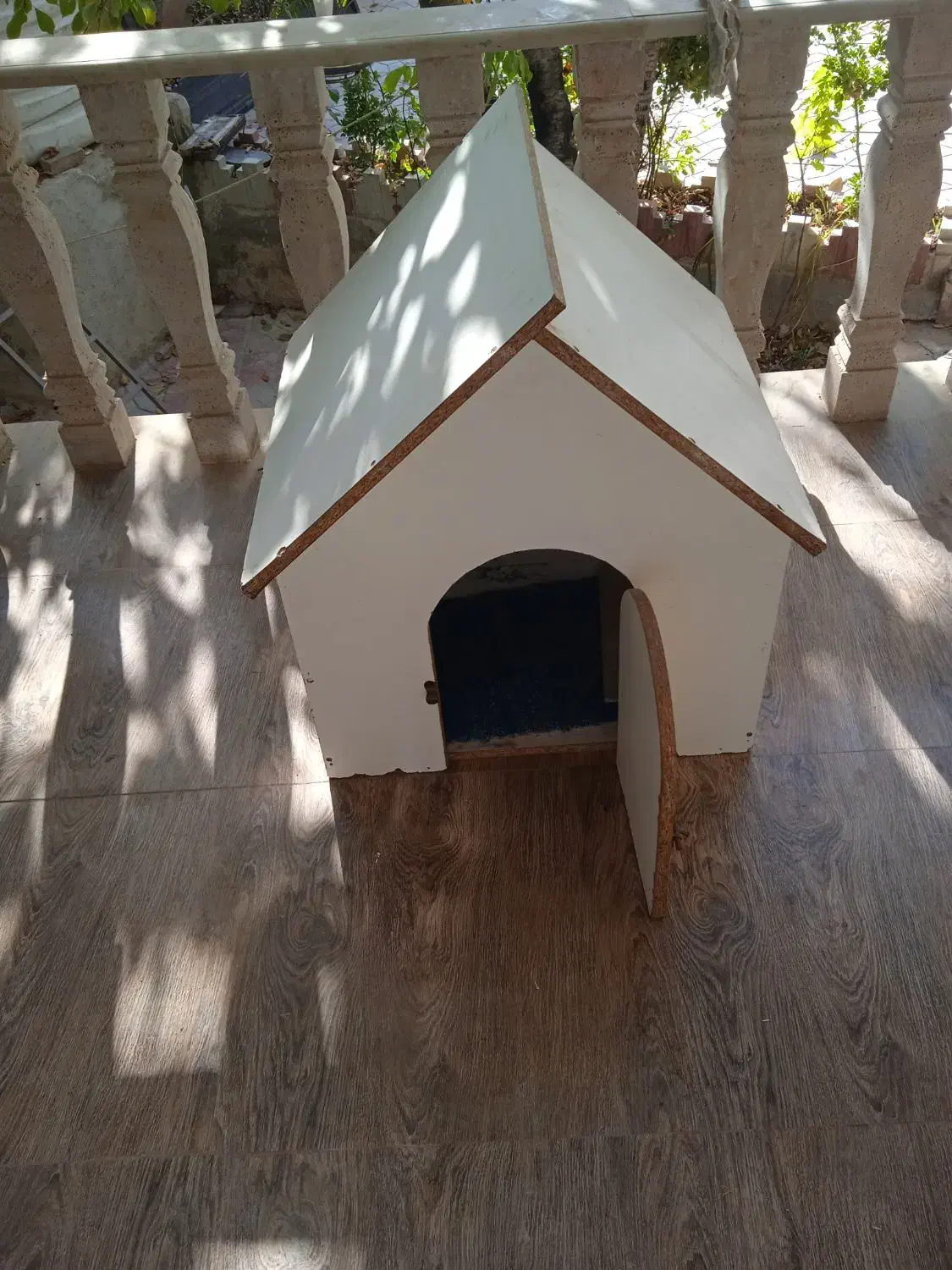 لانه سگ|لوازم جانبی حیوانات|هشتگرد, فشند|دیوار