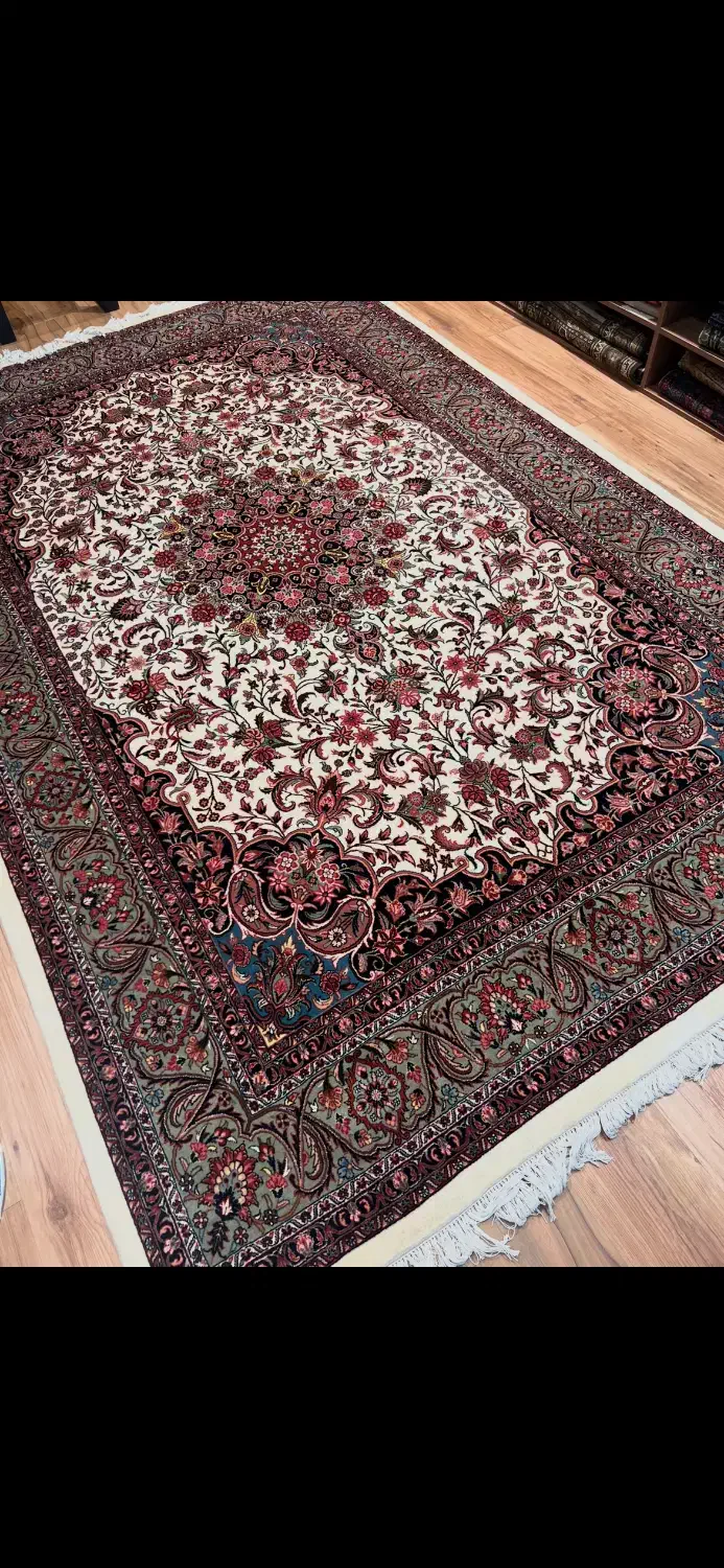 بافت شاهیندژ|فرش|تهران, حصار بوعلی|دیوار