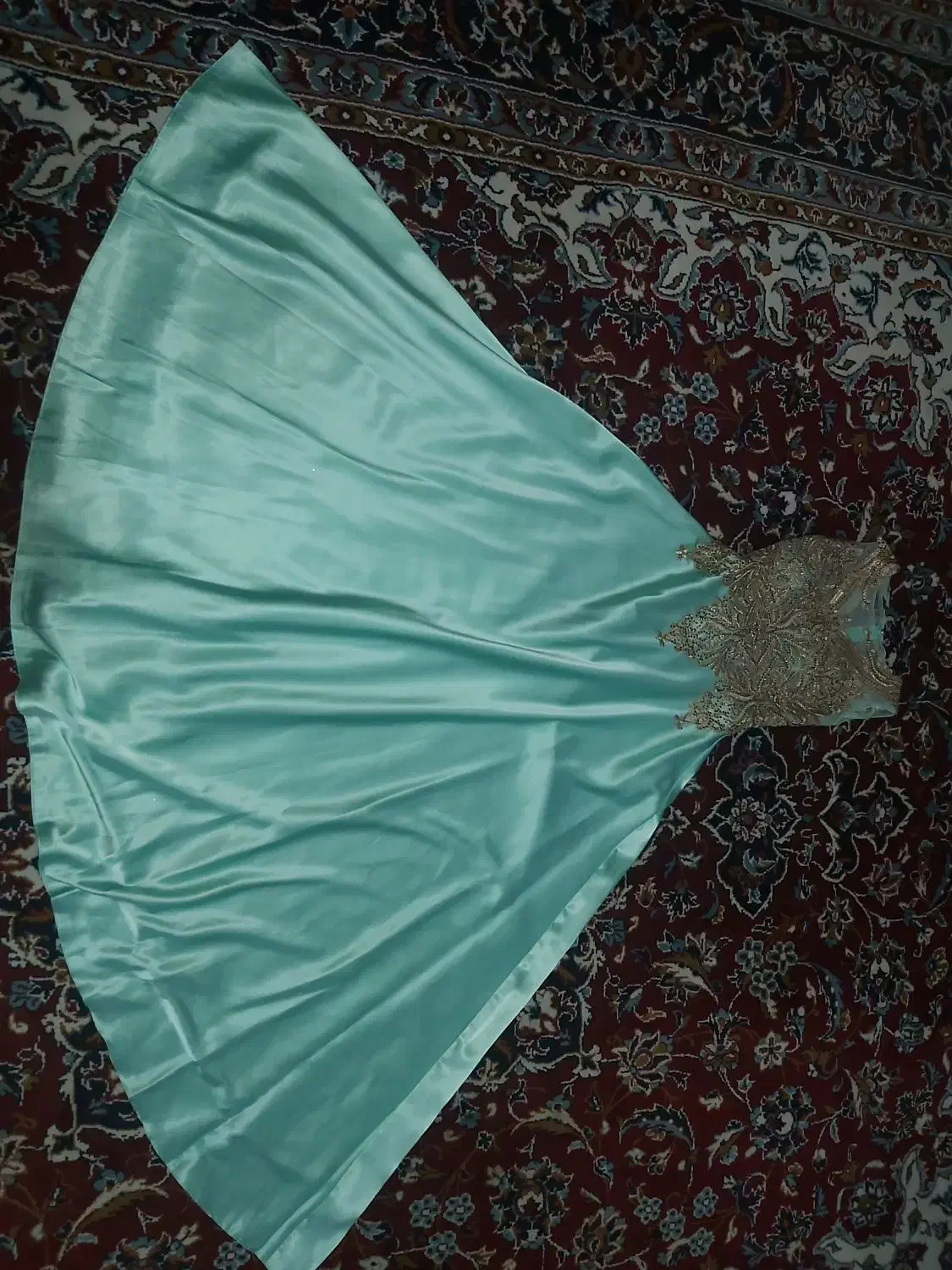 لباس مجلسی|لباس|شیراز, گویم|دیوار