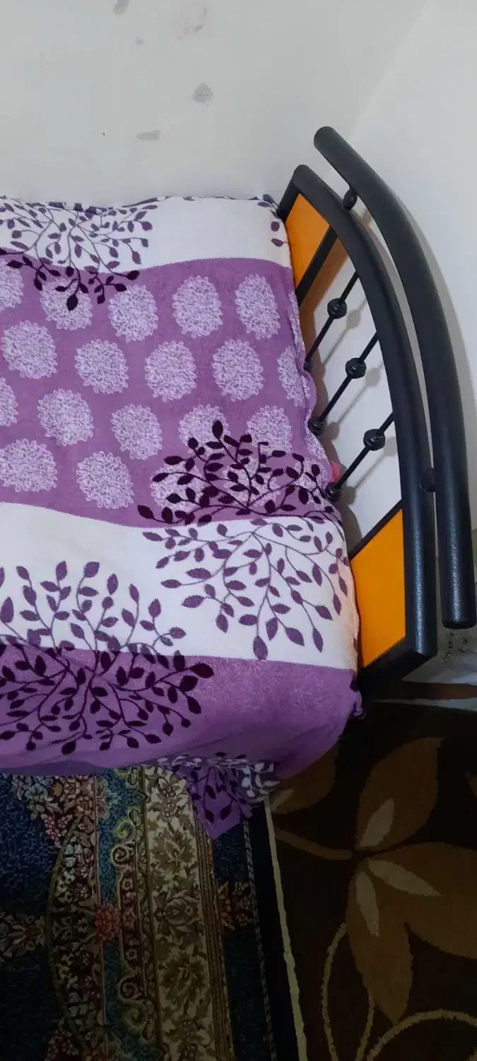 تخت یک نفره|تخت و سرویس خواب|مشهد, الهیه|دیوار