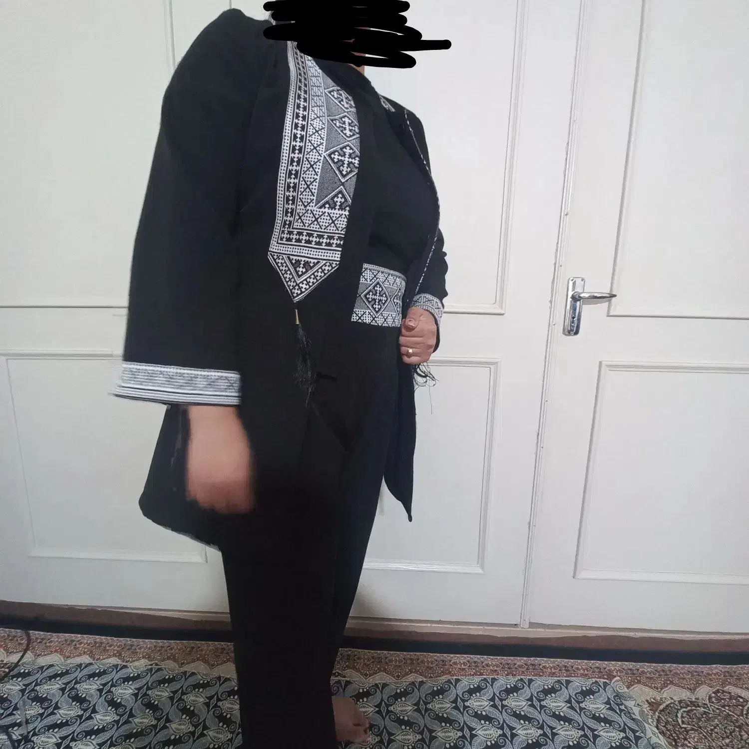 مانتو وشلوار مجلسی|لباس|نیشابور, بلوار گلها|دیوار