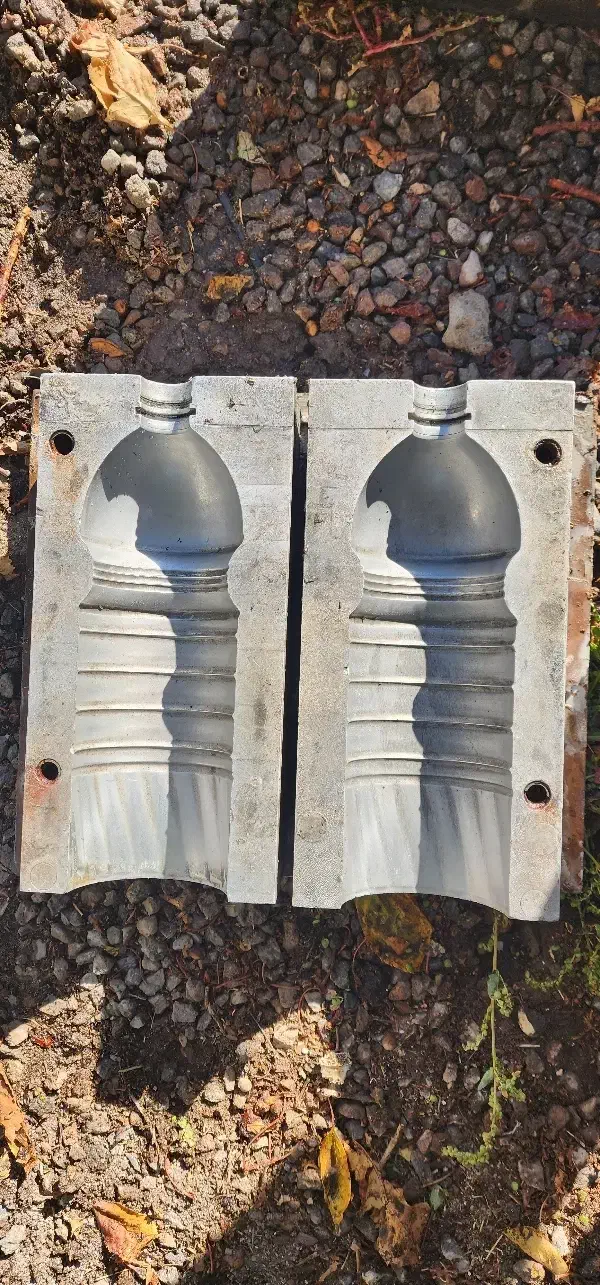 قالب پت انواع مختلف بطری پلاستیکی|ماشینآلات صنعتی|تهران, ترمینال غرب|دیوار