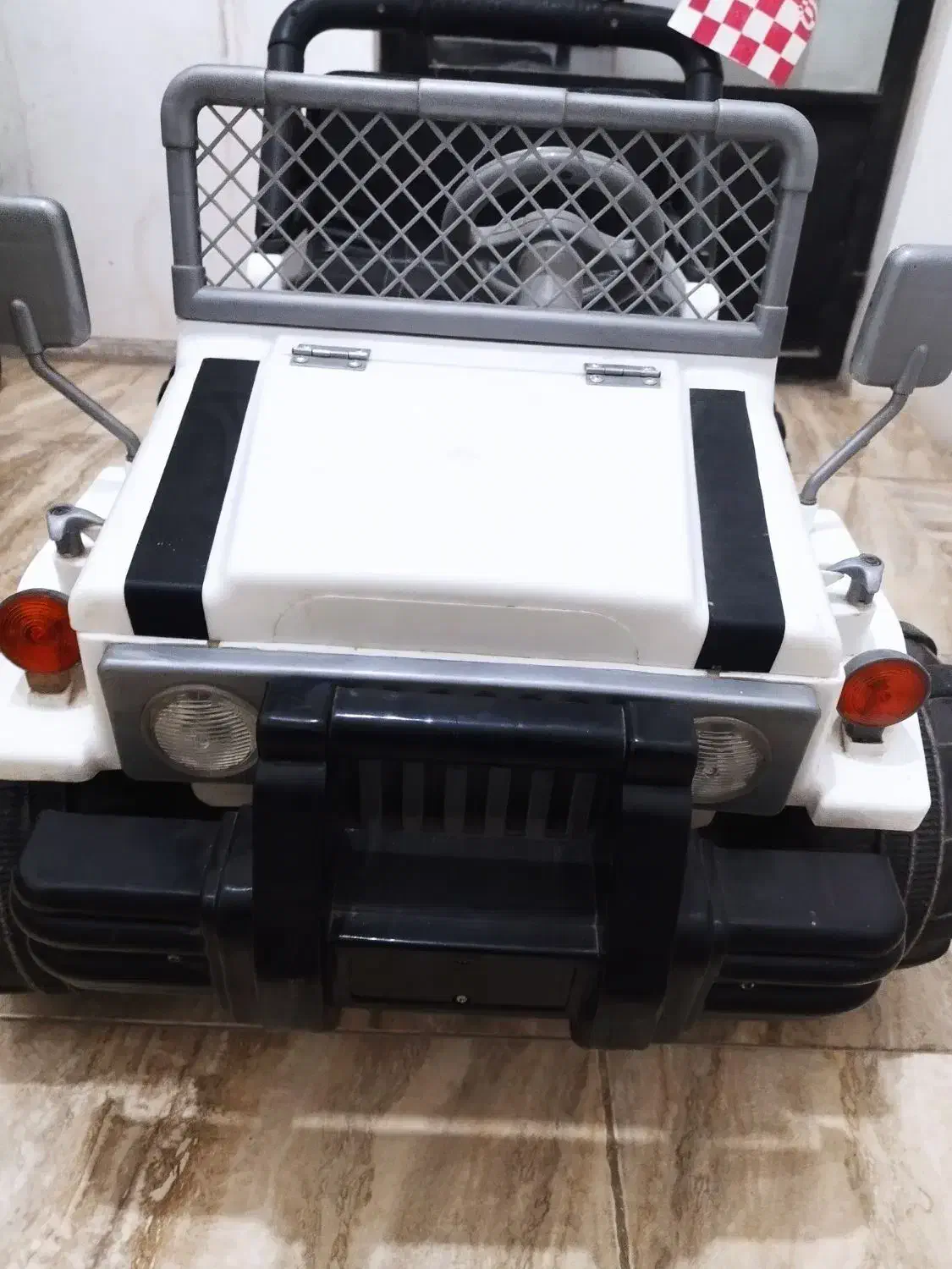 ماشین شارژی کودک شاسی بلند|اسباببازی بچه|کرمان, |دیوار