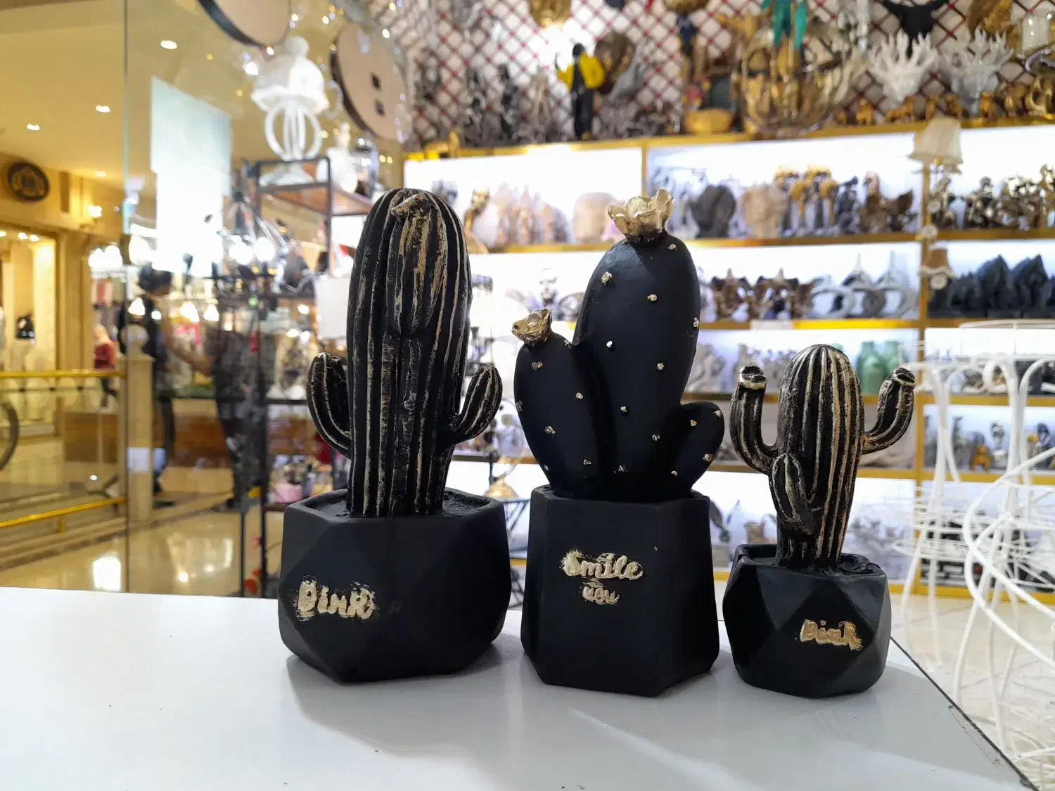 اسپیکر قهوه جوش گرگ مشکی دمنوش پیرکس ساعت بوم کوچک|سیستم صوتی خانگی|قم, سراجه (۱۵ خرداد)|دیوار