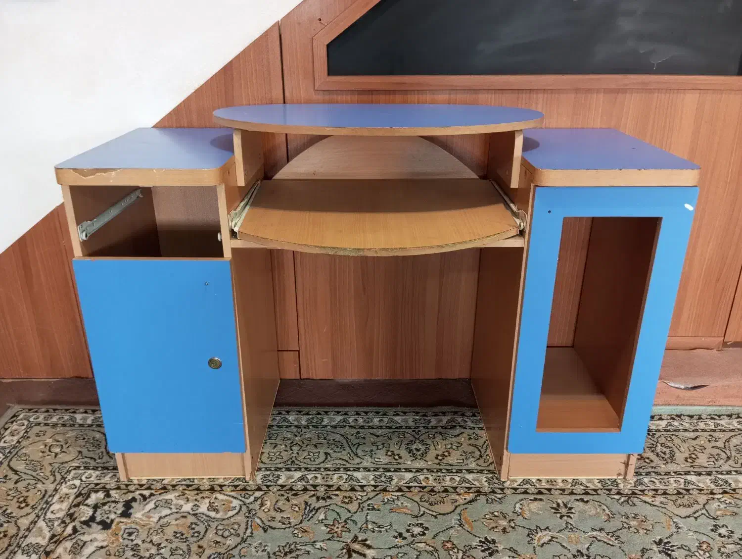 میز کامپیوتر سالم|میز تحریر و کامپیوتر|رشت, فلسطین|دیوار