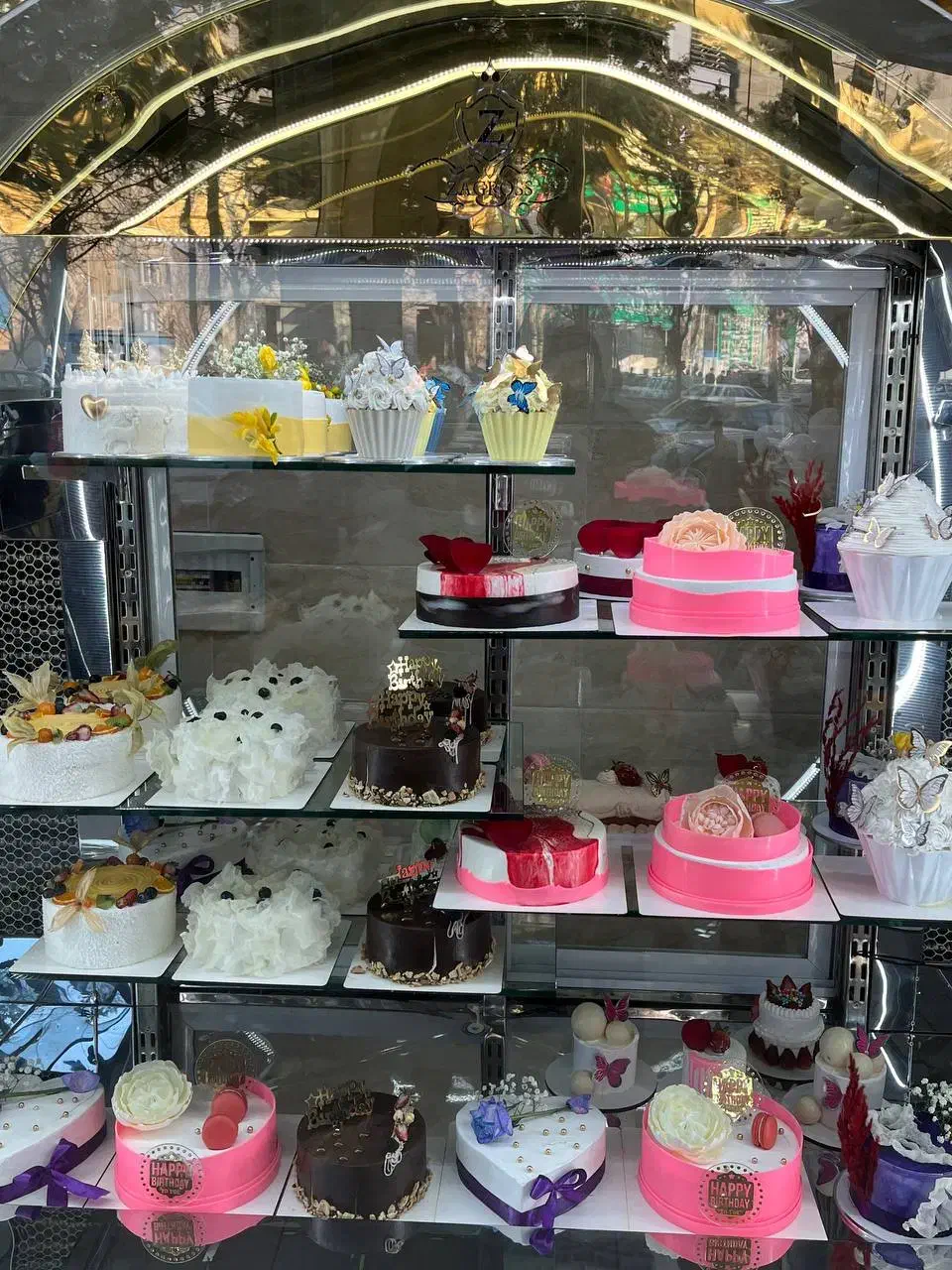 لوازم قنادی یخچال قنادی|کافی‌شاپ و رستوران|تهران, اکباتان|دیوار