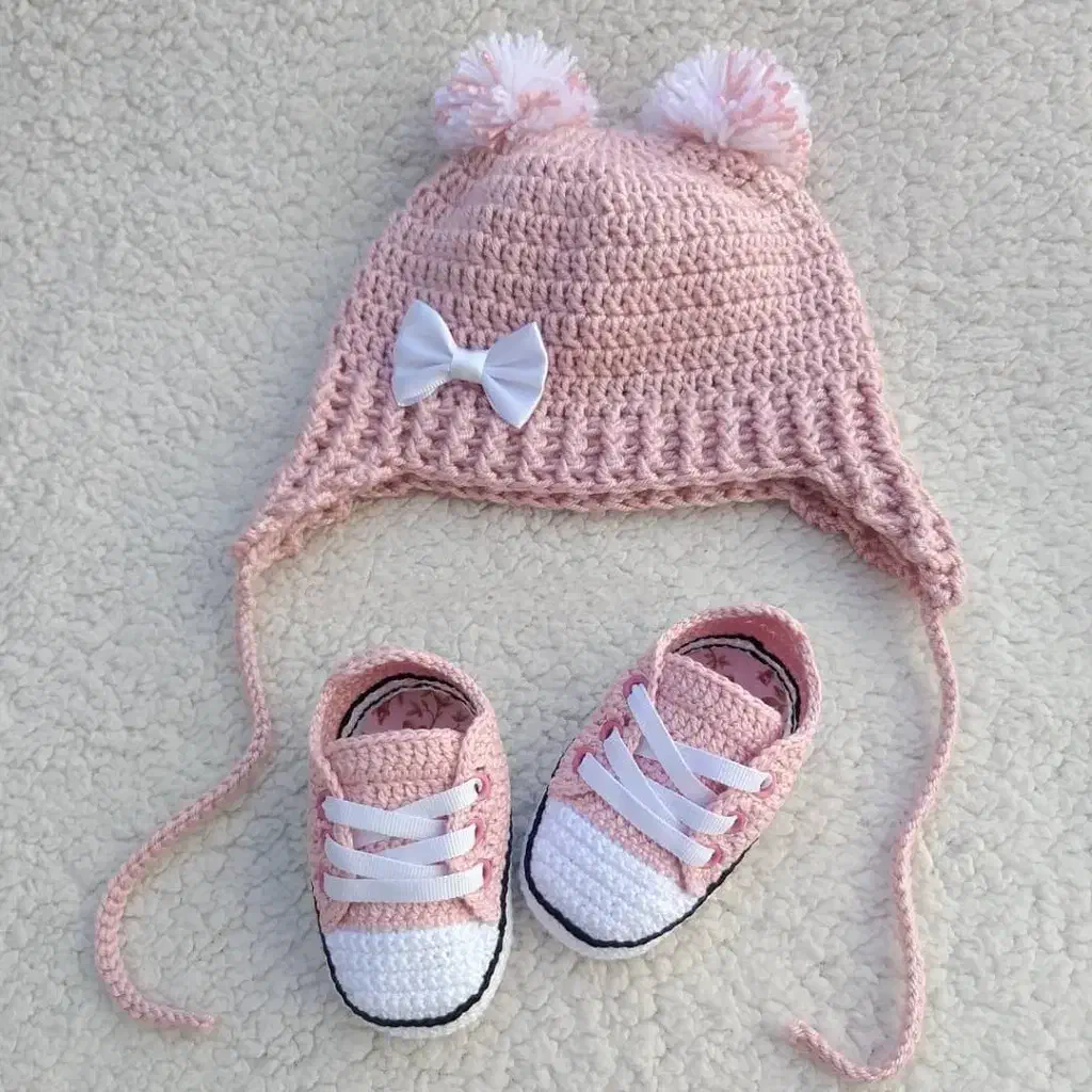 سفارش بافت سیسمونی قلاب بافی می پذیرم|کفش و لباس بچه|چابهار, |دیوار