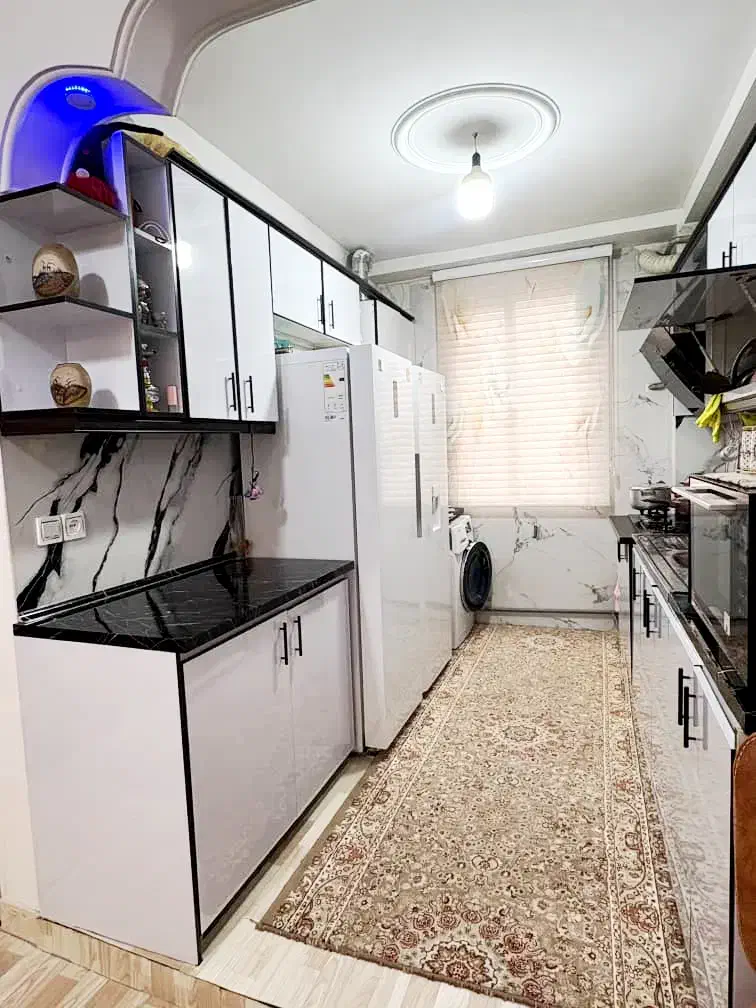 20متری امام خمینی تک واحدی|فروش آپارتمان|اسلام‌شهر, صادقیه|دیوار