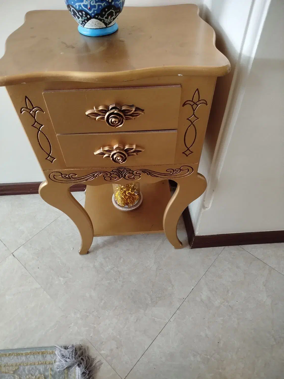 میز تلفن|میز تلفن|بومهن, |دیوار