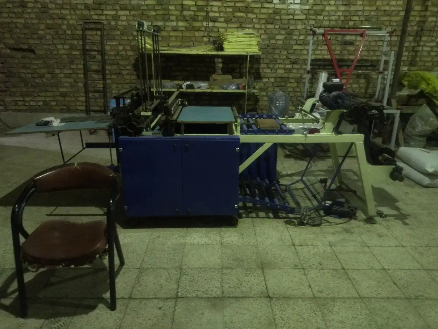 دستگاه دوخت پلاستیک|ماشین‌آلات صنعتی|تربت‌حیدریه, پائین ولایت|دیوار