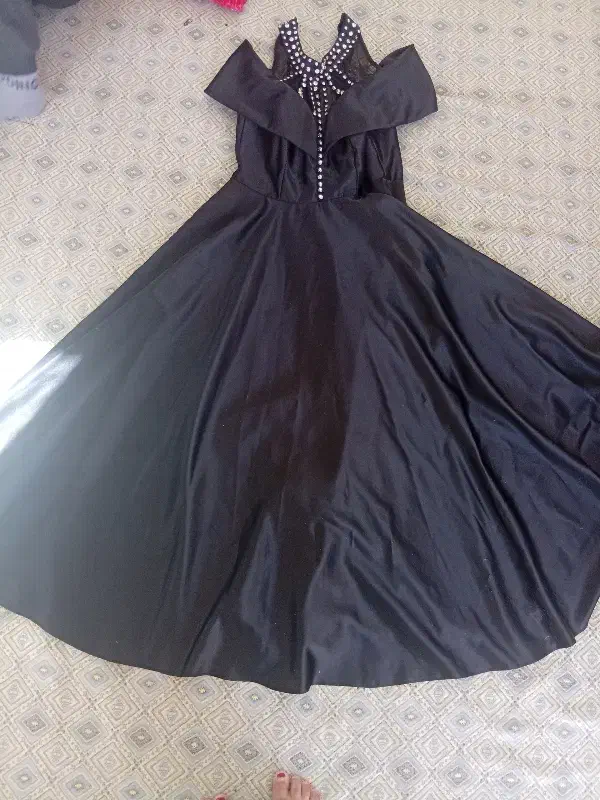 لباس مجلسی|لباس|مشگین شهر, |دیوار