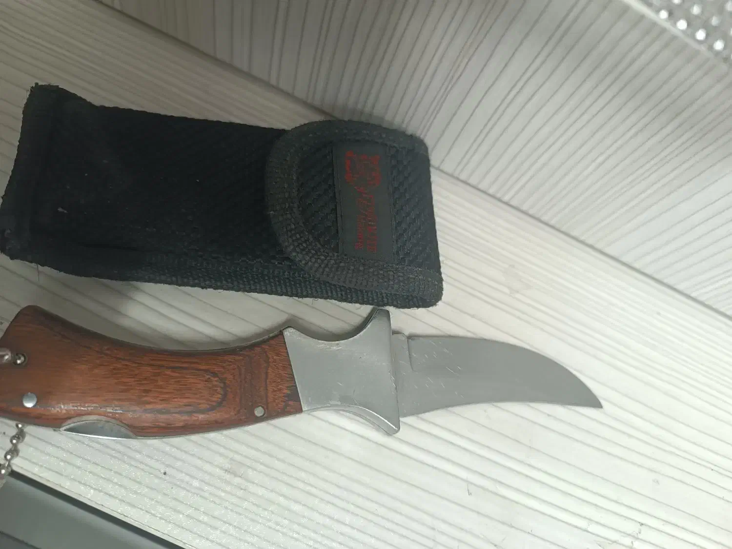 چاقو|ابزارآلات|قم, آلوچو|دیوار