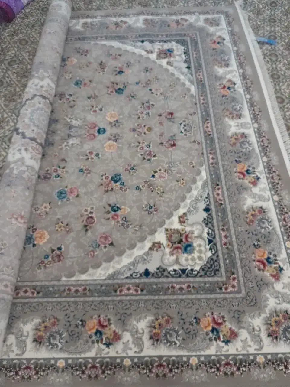 ۲ تخته فرش ۱۲ متری نو ۷۰۰ شانه|فرش|اندیشه, اندیشه فاز ۵|دیوار