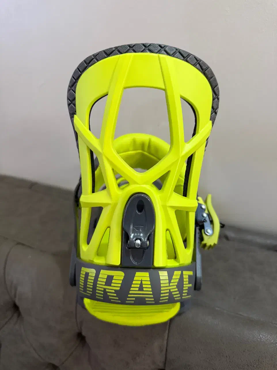 اسنوبرد فیکس اسکی|ورزشهای زمستانی|تهران, شهرک آپادانا|دیوار