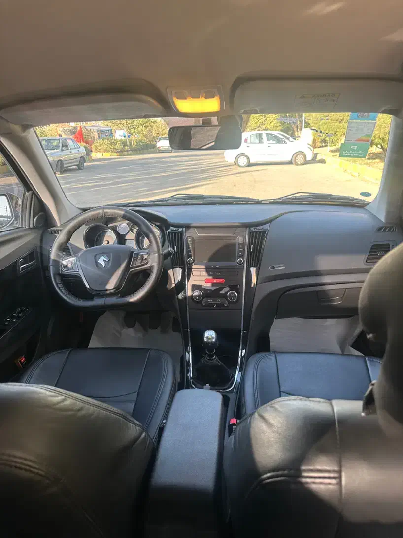 دنا پلاس ۶ دنده خانگی ۴۰۳|خودرو سواری و وانت|شیراز, زرهی|دیوار