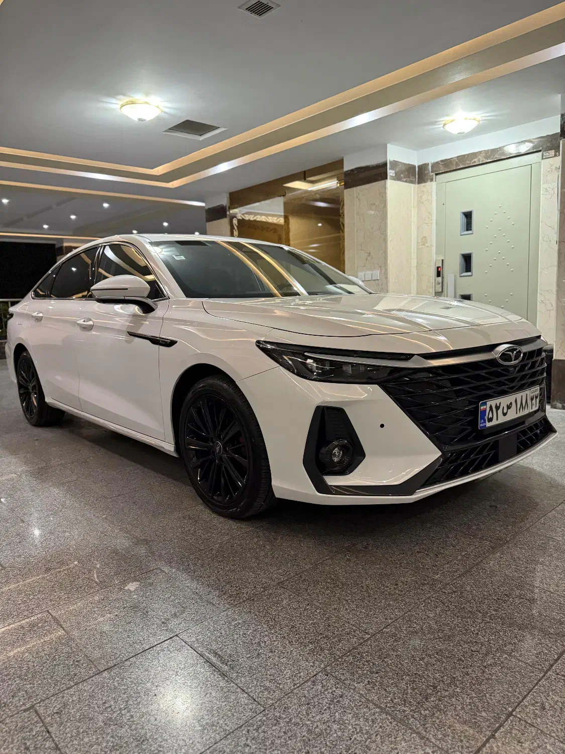 پرداخت2مرحله/فونیکسZ8/پیش فروش آریزو8|خودرو سواری و وانت|اهواز, گلستان|دیوار