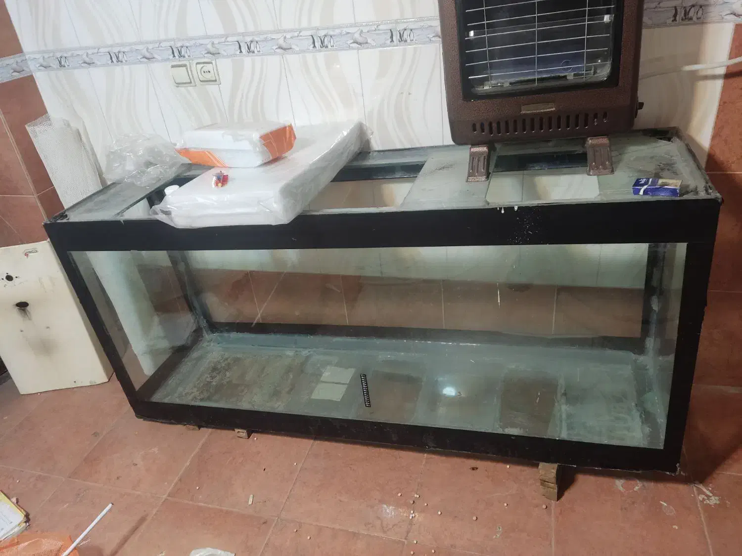 تعدادی اکواریوم  و ماهی گوپی|ماهی|تبریز, |دیوار