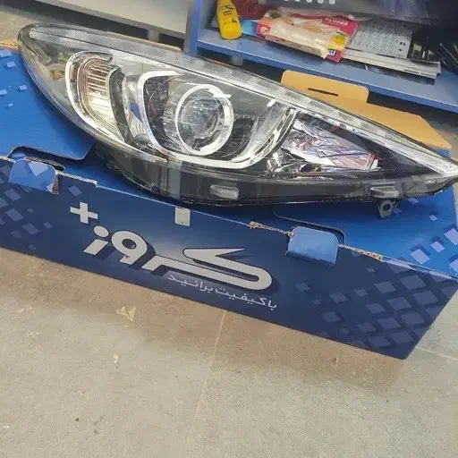 چراغ جلو ۲۰۷|قطعات یدکی و لوازم جانبی|کرج, عظیمیه|دیوار