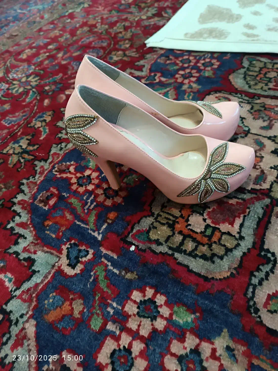 کفش لباس هر کدام ۴۰۰ تومان|لباس|بناب, |دیوار