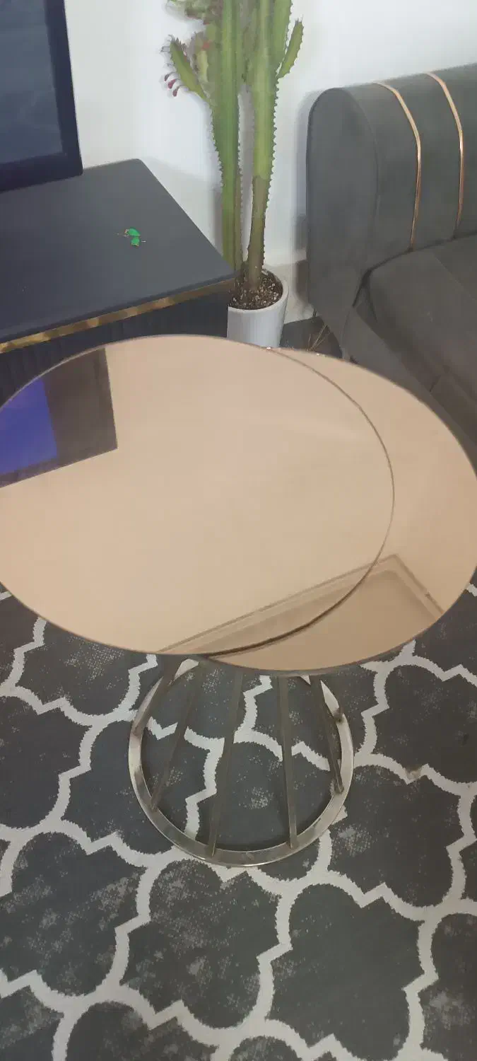 شیشه جلومبلی|مبلمان خانگی و میز عسلی|قم, انسجام|دیوار