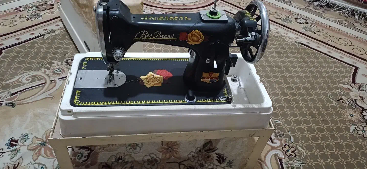 چرخ خیاطی|لوازم خیاطی و بافتنی|خرمآباد, |دیوار