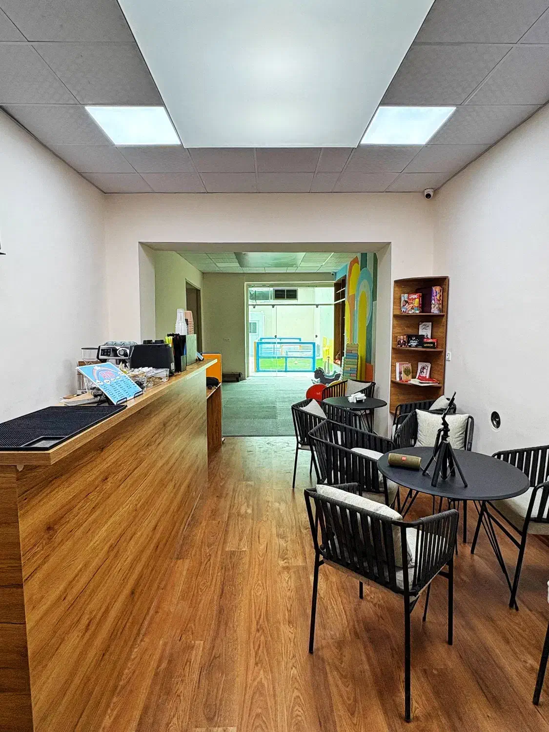 جشن روز کودک در خانه بازی آوین|خدمات پذیرایی، مراسم|رفسنجان, |دیوار