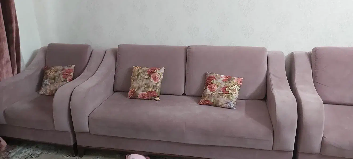 مبل ۷ نفره|مبلمان خانگی و میز عسلی|تفرش, |دیوار