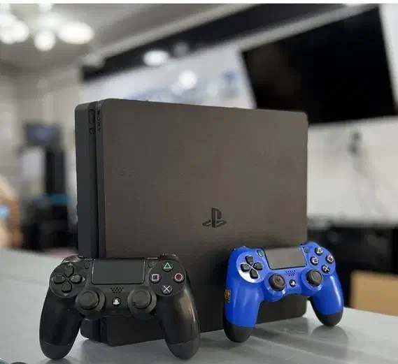 پی اس فور اسلیم کپی خور 2 دسته (فروشگاه کلاسیک)|کنسول، بازی ویدئویی و آنلاین|کازرون, |دیوار