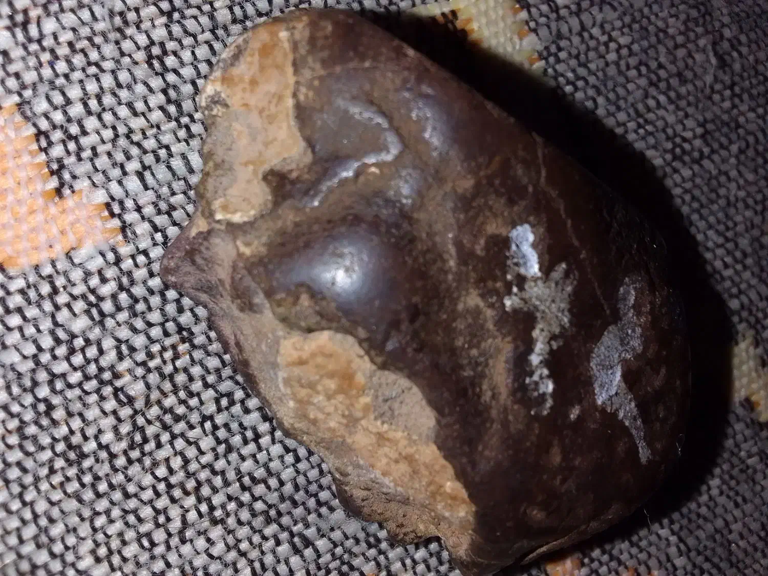 شهاب سنگ|کلکسیون اشیاء عتیقه|کرمان, |دیوار