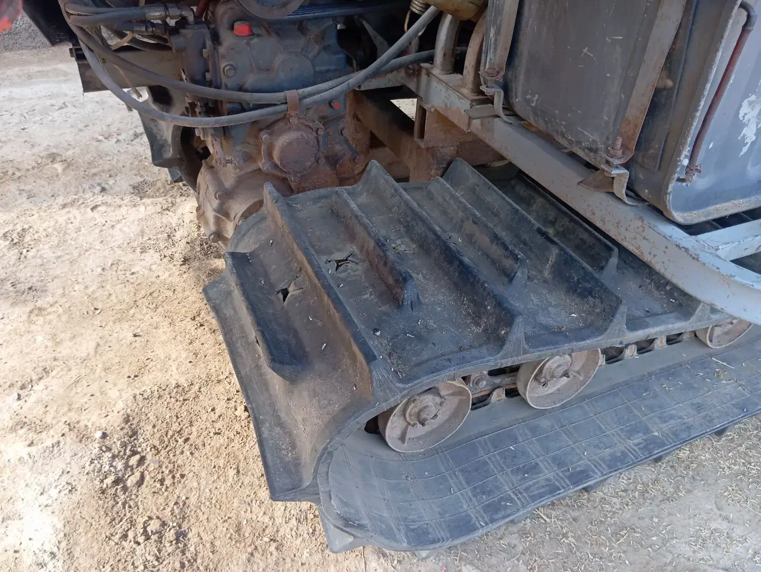 کمباین زنجیری سینا 2017|خودرو سنگین|گنبد کاووس, |دیوار