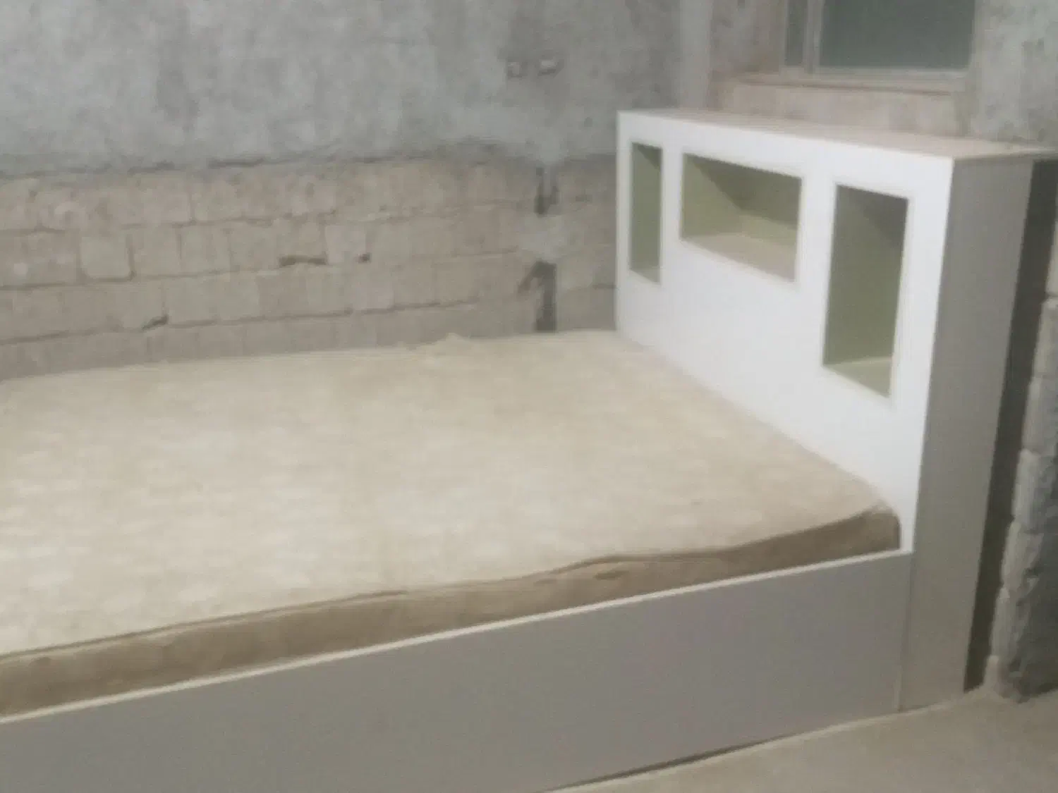 تخت خواب دو نفره|تخت و سرویس خواب|قشم, |دیوار