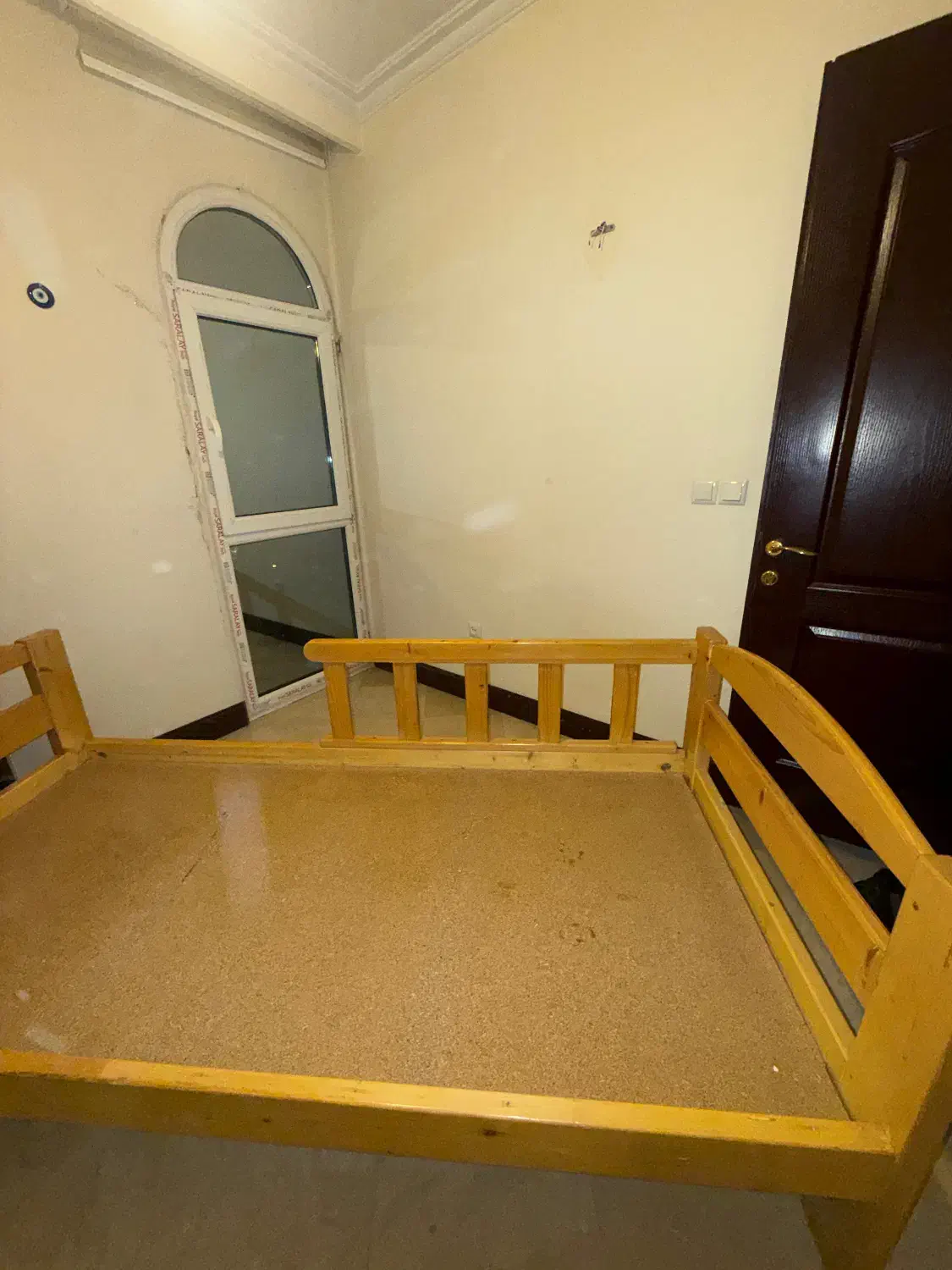 تخت خواب تمام چوب سفارشی به همراه تشک|تخت و سرویس خواب|تهران, تجریش|دیوار