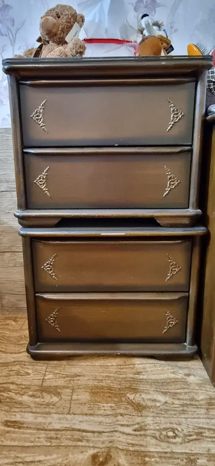 تخت و کنار تختی|تخت و سرویس خواب|ساوه, |دیوار