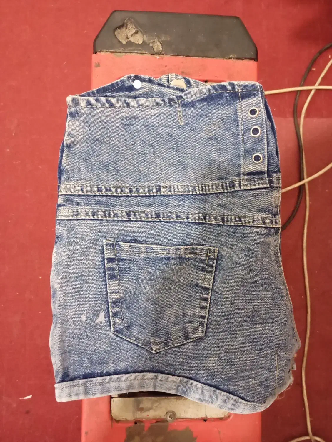 شورتک لی نو|لباس|شیراز, کرونی(خاتونک)|دیوار