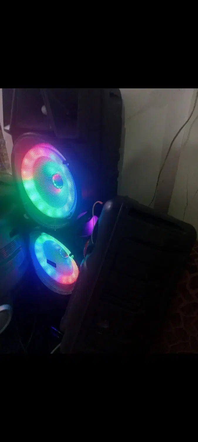 اسپیکر سالم و در حد|سیستم صوتی خانگی|زنجان, |دیوار