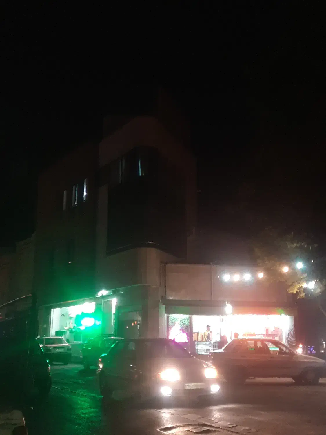 اجاره زیر زمین تجاری اداری خوراسگان خ مسحدعلی|اجارهٔ دفتر کار، اتاق اداری، مطب|اصفهان, درب سیبه علیا|دیوار