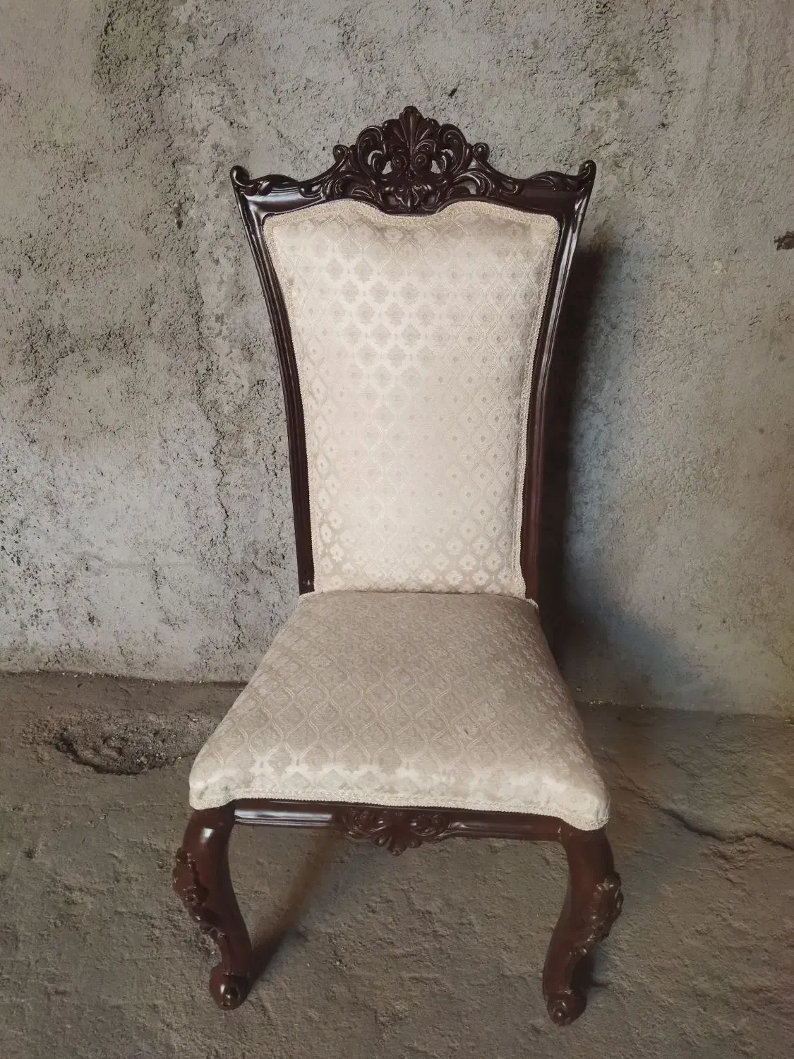 صندلی تکی کلاسیک|میز و صندلی غذاخوری|جاجرود, |دیوار