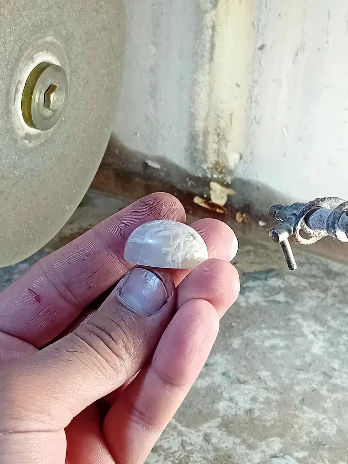 سه عدد نگین عقیق|جواهرات|بم, |دیوار