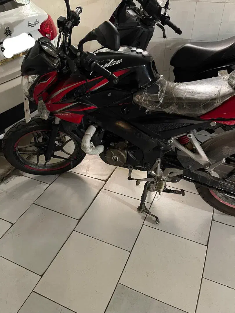 NS 150  مدل ۹۵|موتورسیکلت|تهران, هفت چنار|دیوار