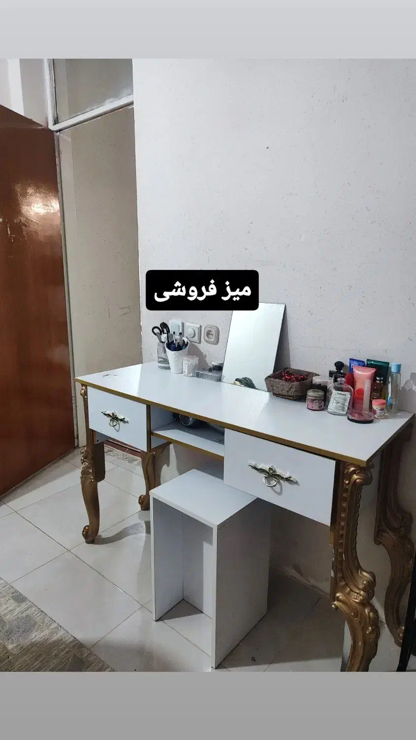 میز ارایشی|بوفه، ویترین، کنسول|بندر امام خمینی, |دیوار