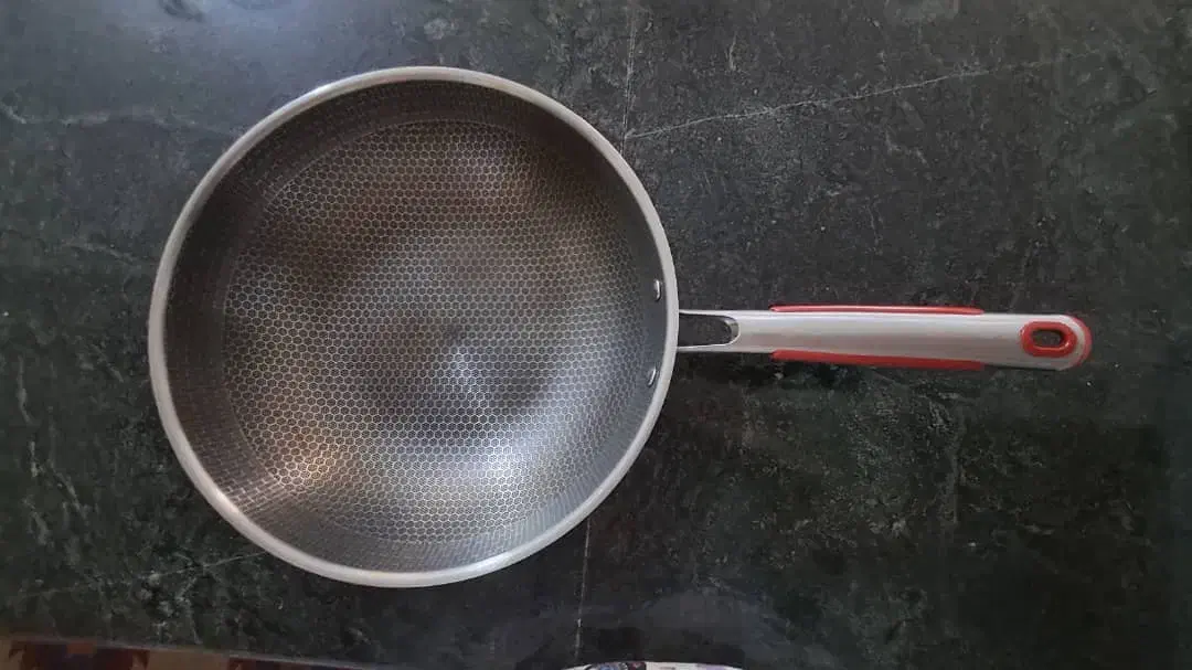 مای تابه  نو|ظروف پختوپز|شیراز, کوشک میدان|دیوار