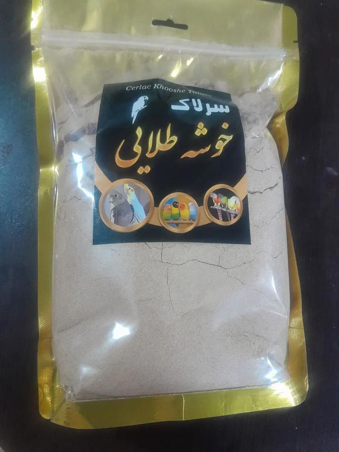 سرلاک با کیفیت خوشه طلایی همراه با سرنگ و کرمک|لوازم جانبی حیوانات|مشهد, جاهد شهر|دیوار