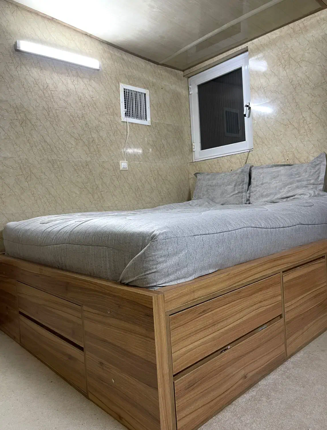 تخت خواب دونفره کشو دار|تخت و سرویس خواب|کرج, مطهری|دیوار