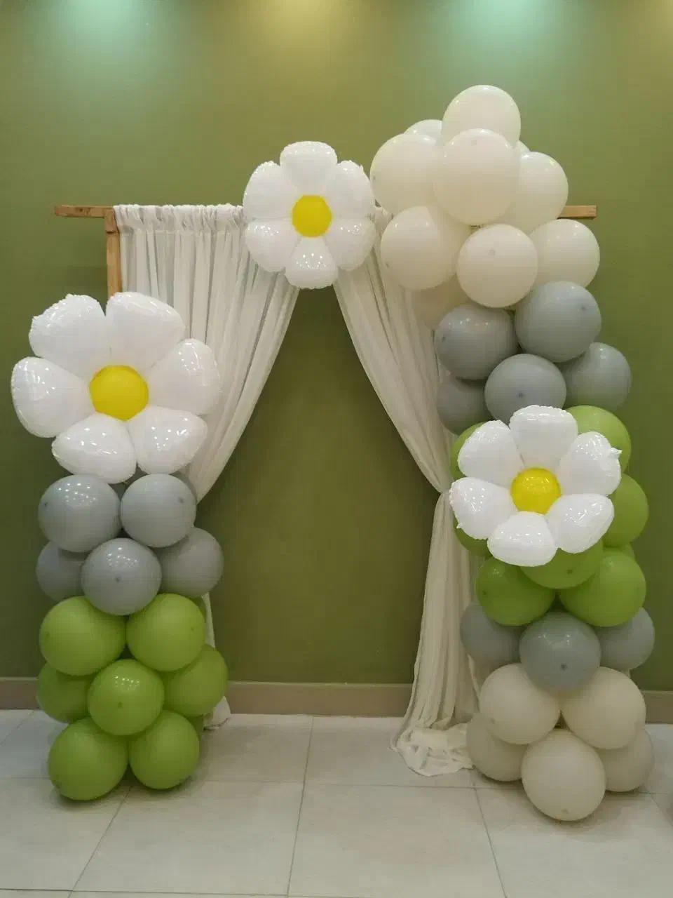 بند عروسکی|خدمات پذیرایی، مراسم|کامیاران, |دیوار